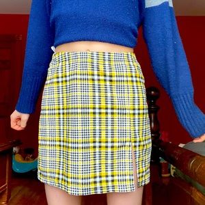 Yellow plaid skirt!